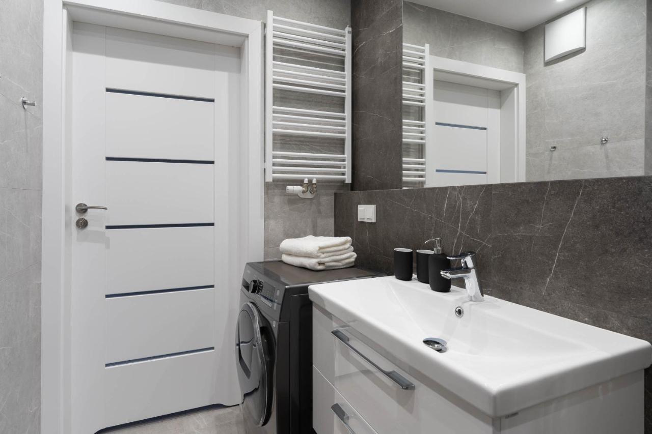 شقة Ina Rent - Przystan Letnica غدانسك المظهر الخارجي الصورة